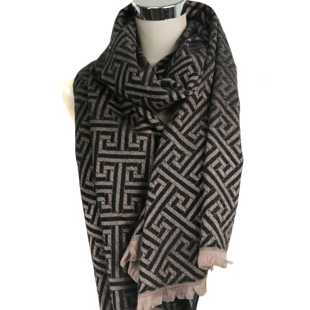 Winter Scarves 12 p/pack (R115)