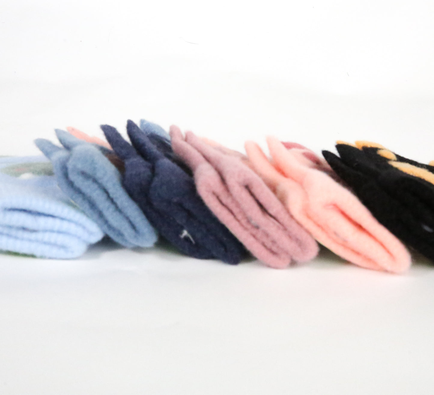 Small kiddies mittens_Pack of 12