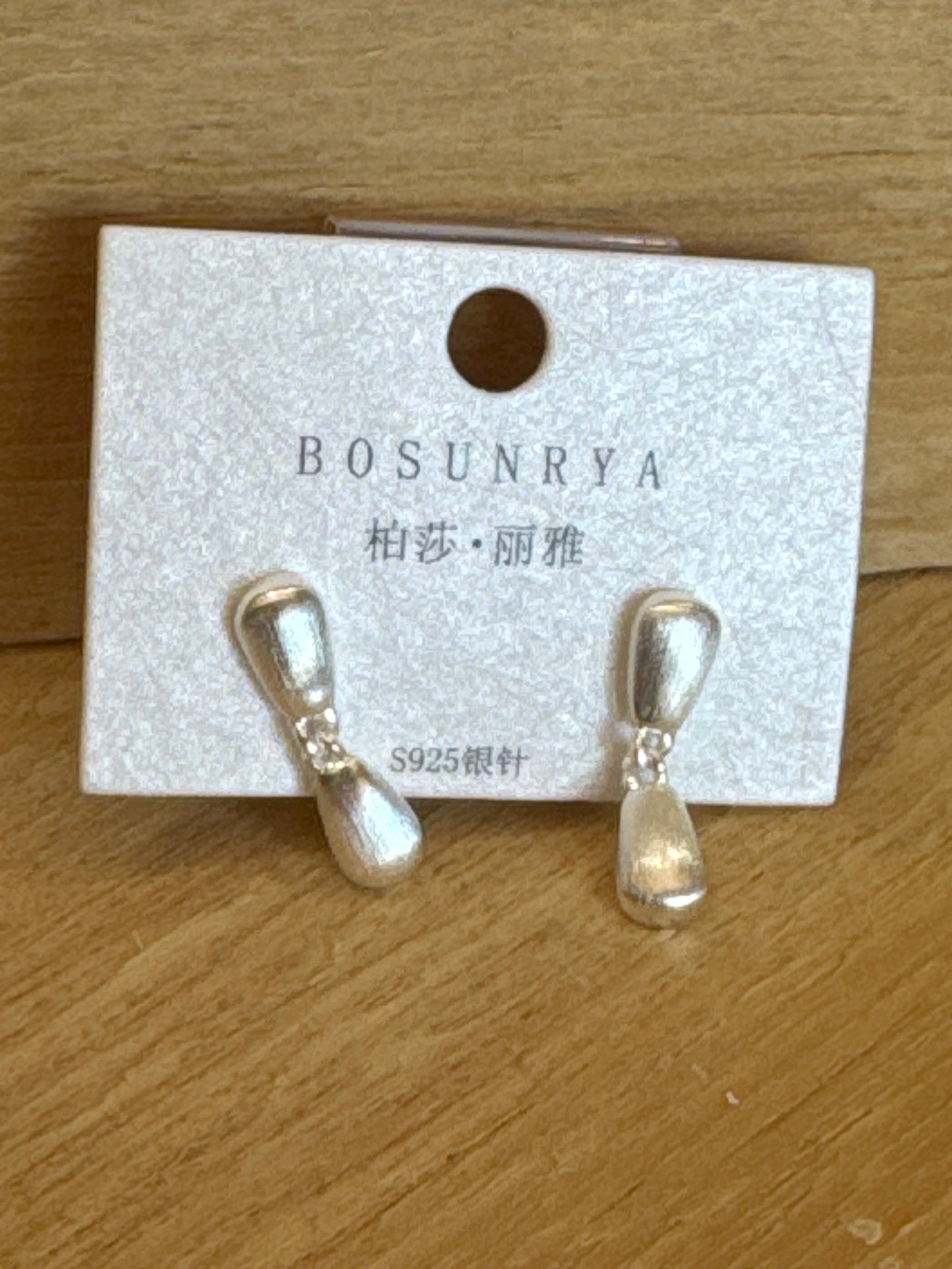 Earrings E18182Y