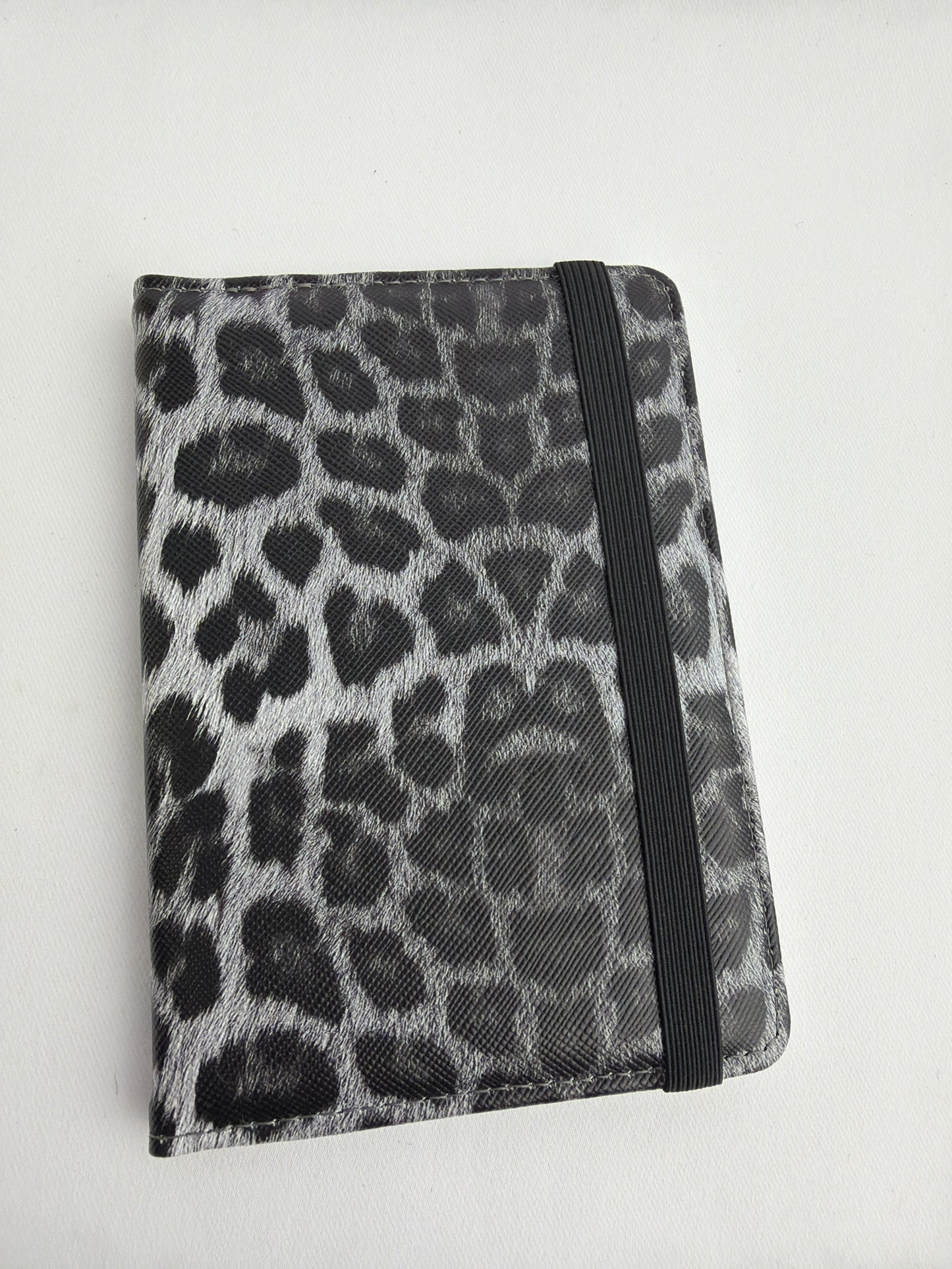 Passport cover RFID Blocking