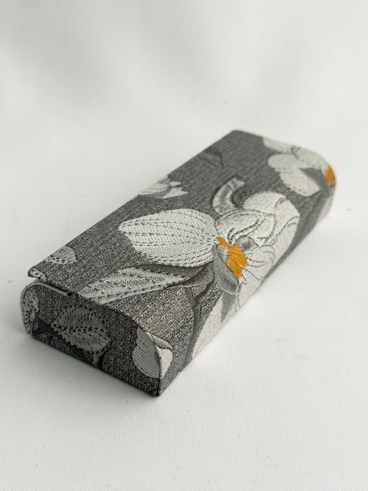 Glass Case Floral GREY 260333-3