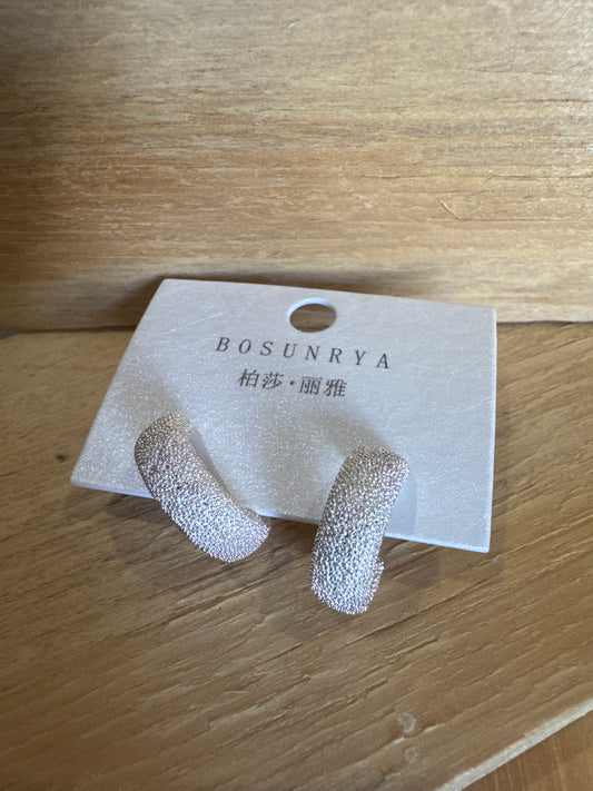 Earrings E22372Y