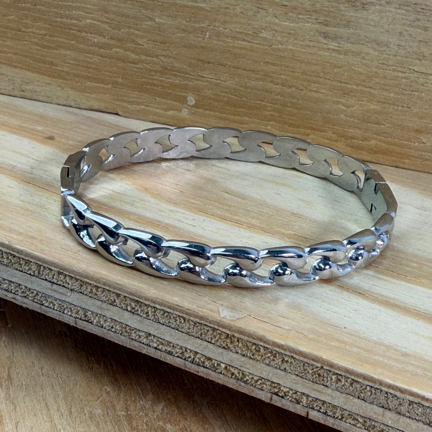 Silver/Gold Plated Stainless Steel Bangles