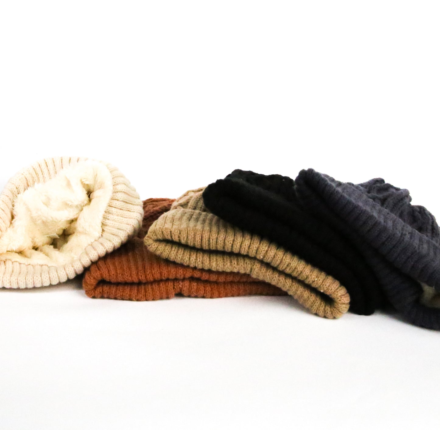 Cable Knit Fleece Lined Beanie_Pack of 12